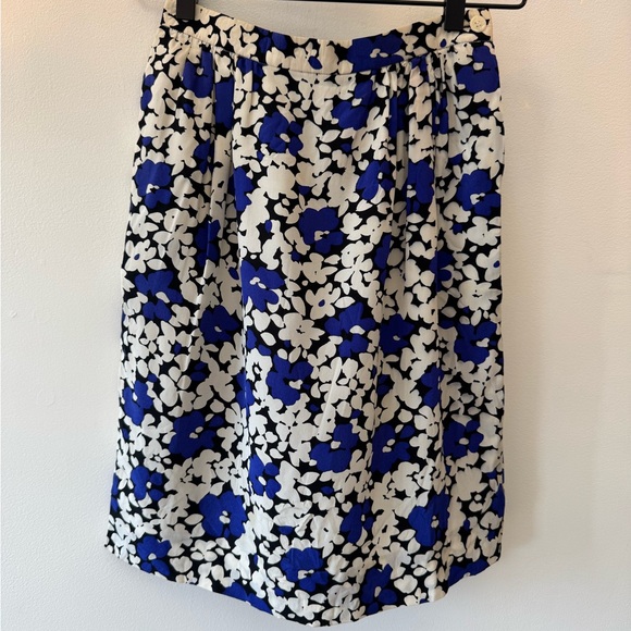 Pierre Balmain Vintage Silk Blue and White Floral Skirt size 38